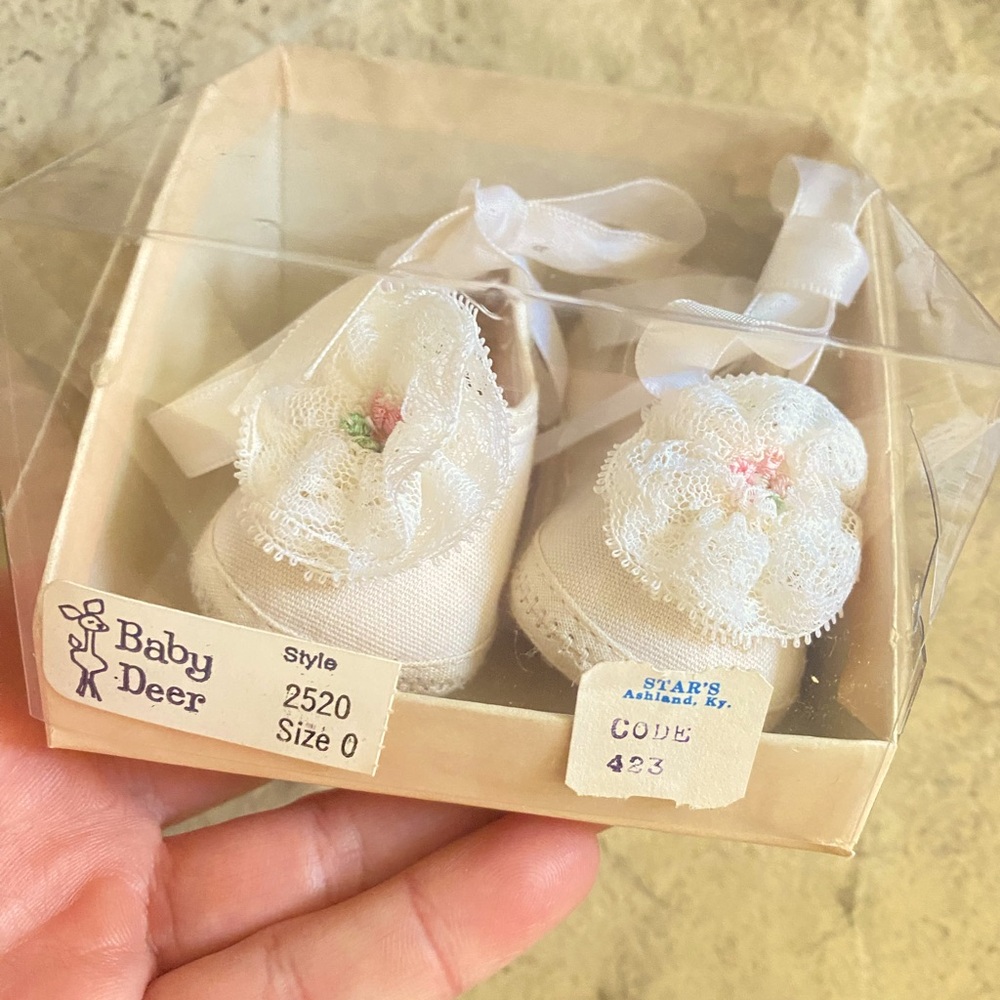 Vintage Baby deer shoes, size 0